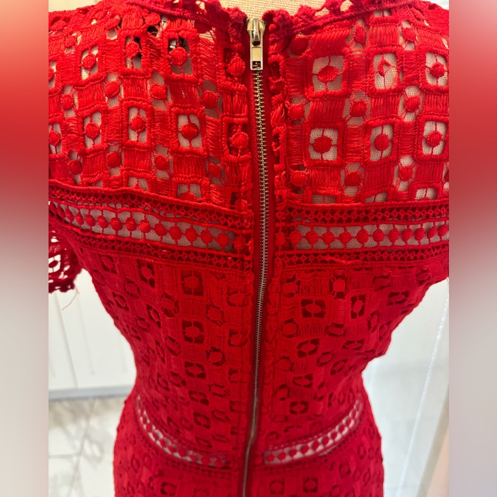 Prettylittlething / red dress / size 8 - Picture 9 of 9